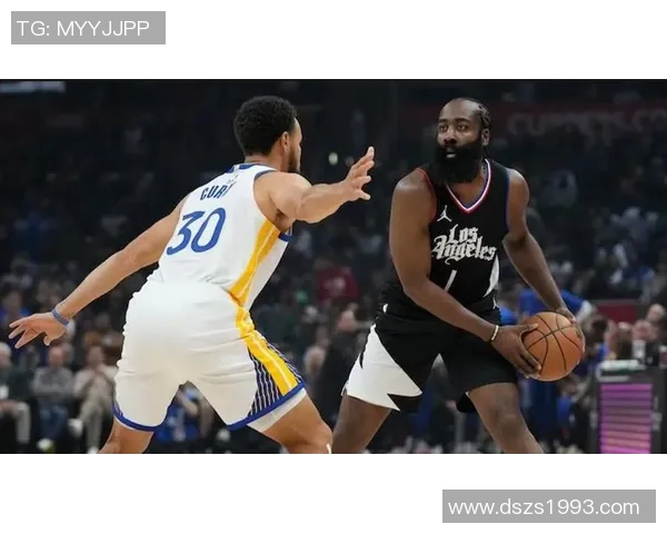 11月火箭与勇士精彩对决视频回顾分析全场亮点与关键时刻一览